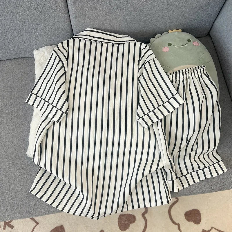 Women's Striped Short Sleeve Pajama Set Summer Lightweight Breathe Shorts Lounge Wear 2 Piece Set Casual Loose Sleepwear