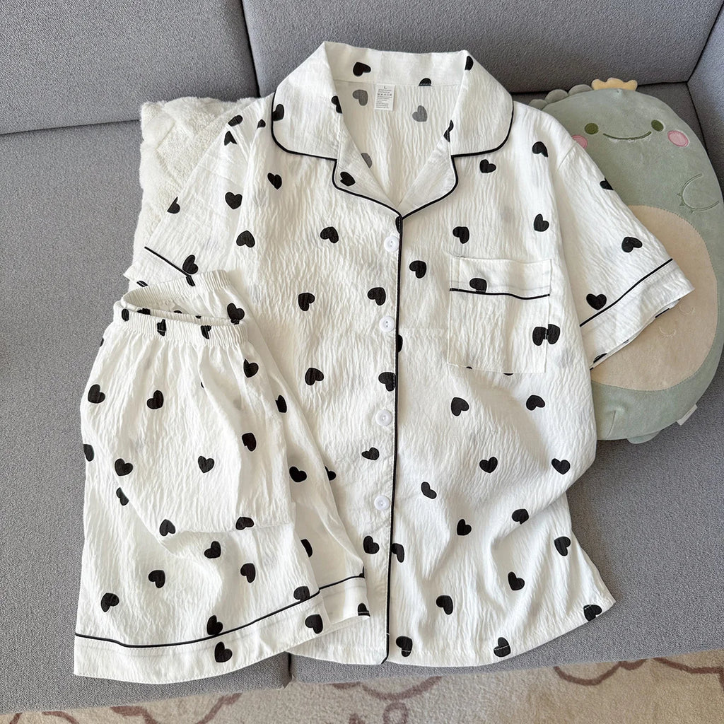 Women's Summer Thin Pajamas with Heart-Shaped Short Sleeves and Shorts, Sweet and Cute, Can Be Worn Outside in Summer, Two-Piece Home Wear Set